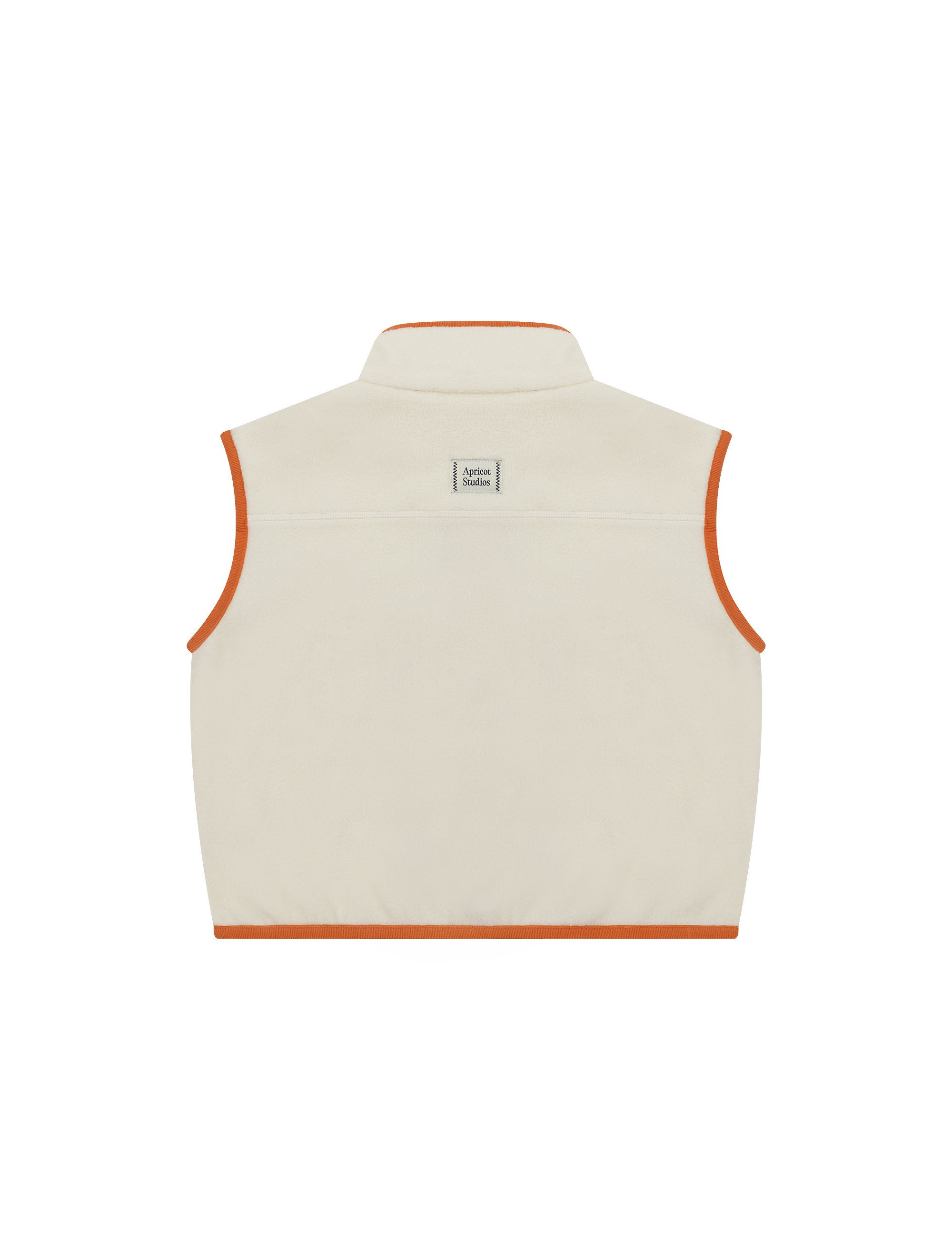 APOU523VE-303IV090_01_249A6590_02.png