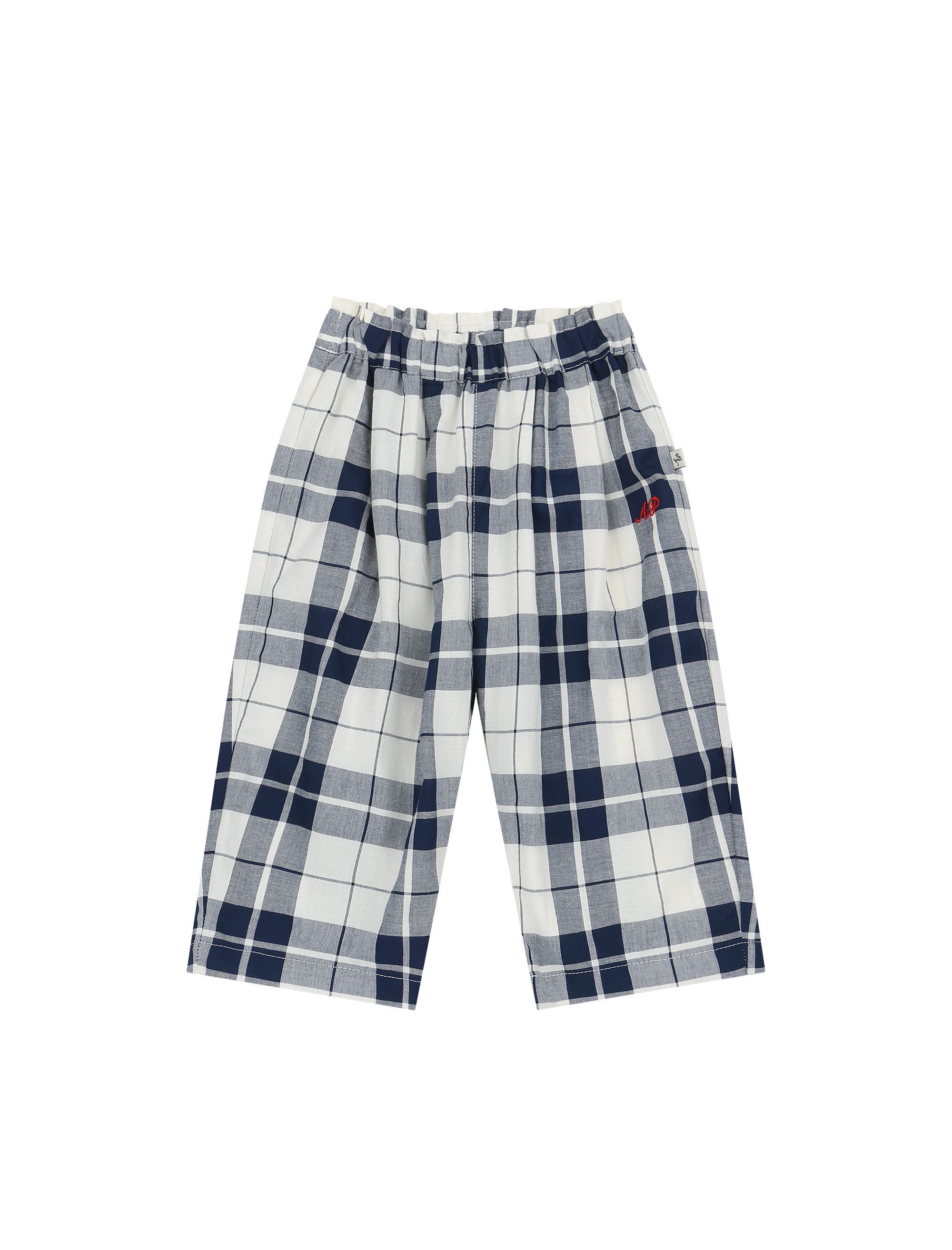 BCBO622PT-205NA06M_00_249A6823_01.png