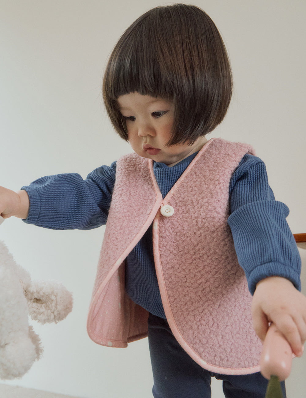 Babycot Darling Reversible Vest_product_main_01_000.jpg