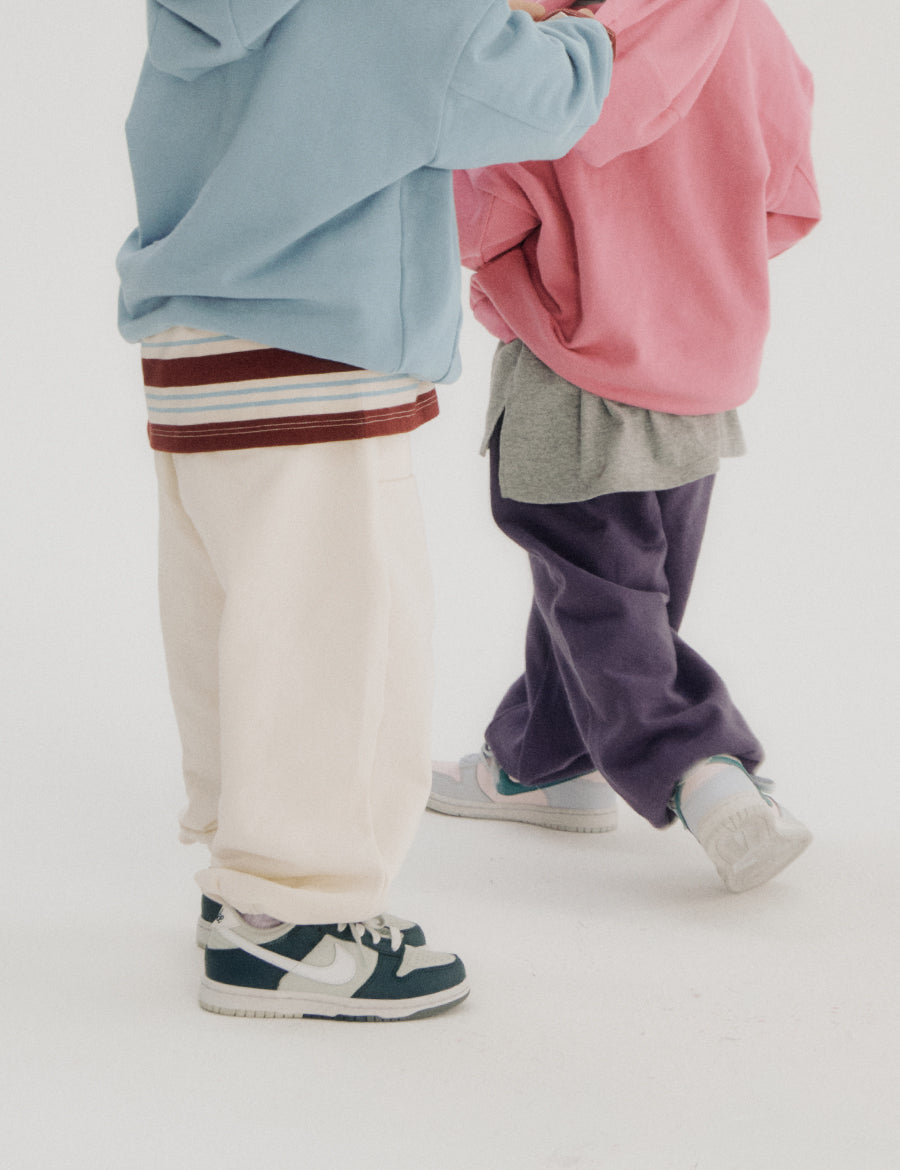 Play Sweatpants_product_main_01_02.jpg
