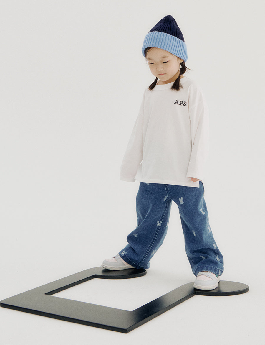 Togom Denim Pants_product_main_01_00_2.jpg
