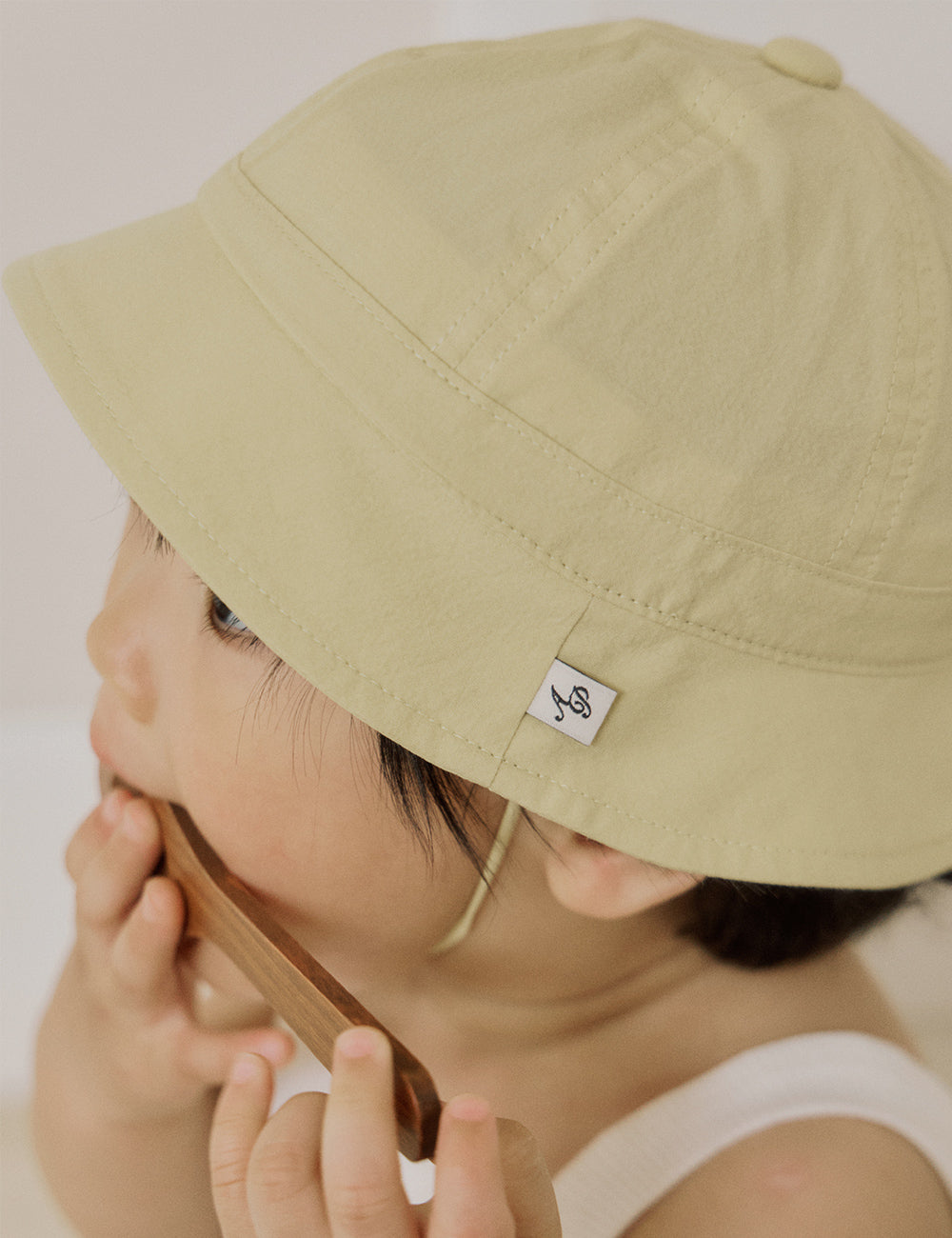 babycot-dewy-bucket-hat_product_main_01_thumb01.jpg