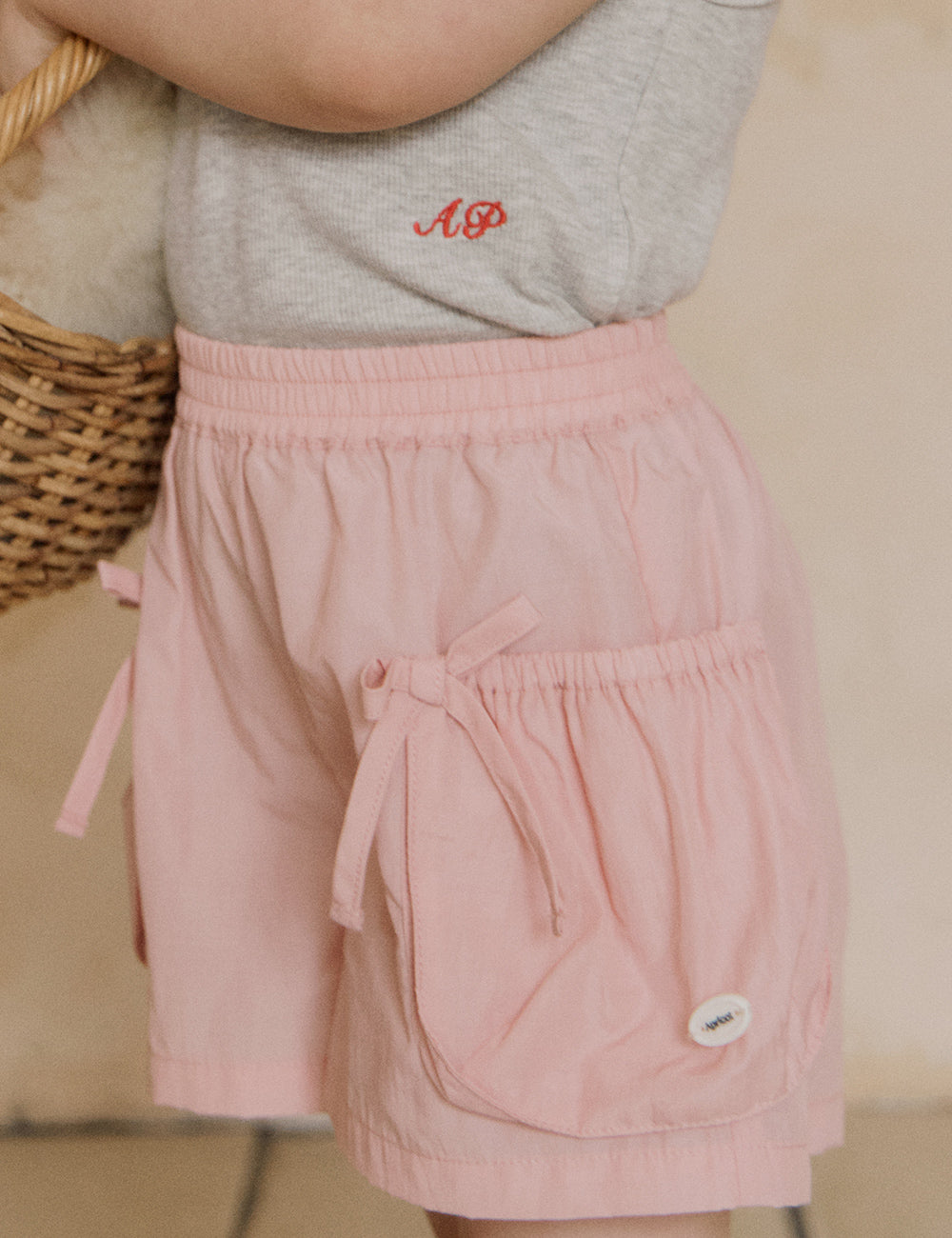 daughter-ribbon-cargo-shorts_product_main_01_thumb02.jpg