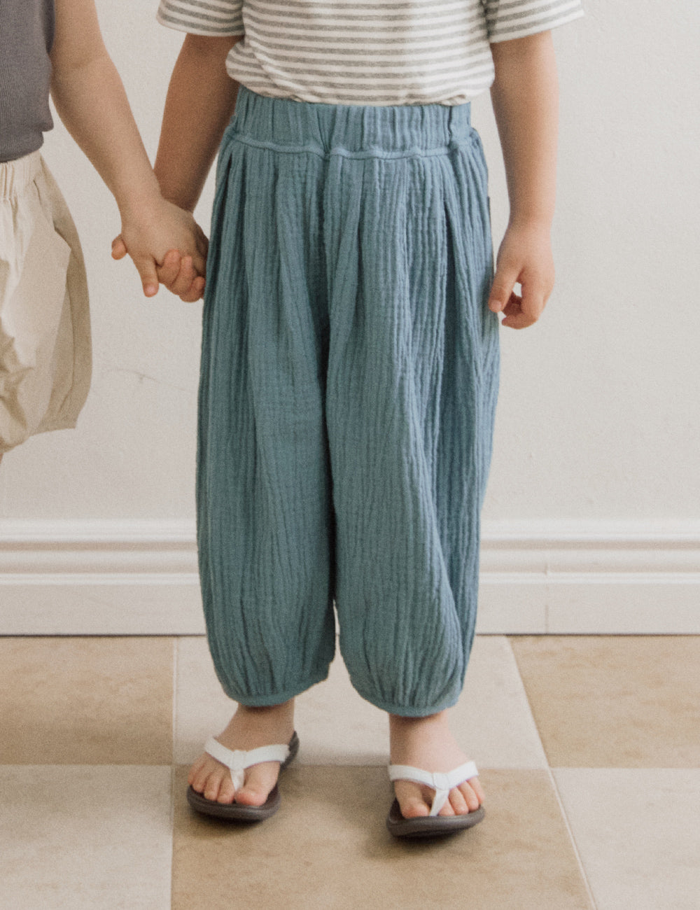 oren-fold-pants_product_main_01_thumb01.jpg
